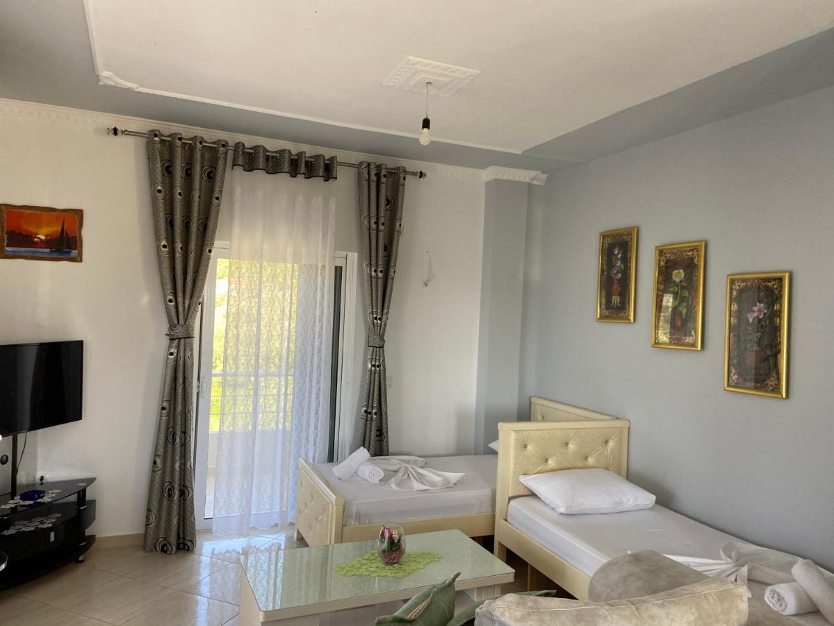Villa Bodini Himarë Extérieur photo
